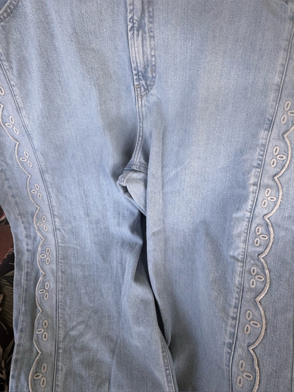 Old Navy Plus Relaxed Jeans with Embroidered Side Trim